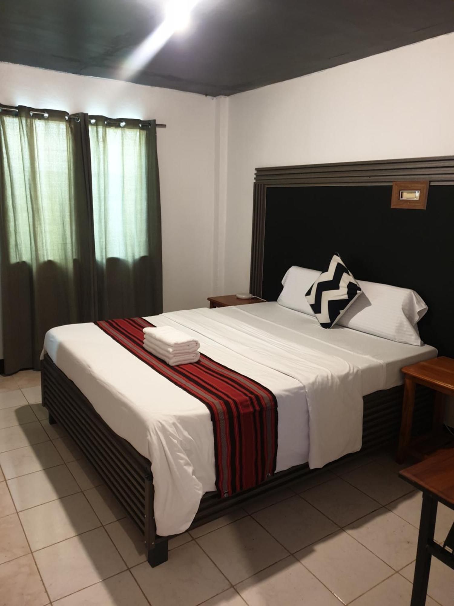Kwarto'S Hotel Siquijor Exterior photo